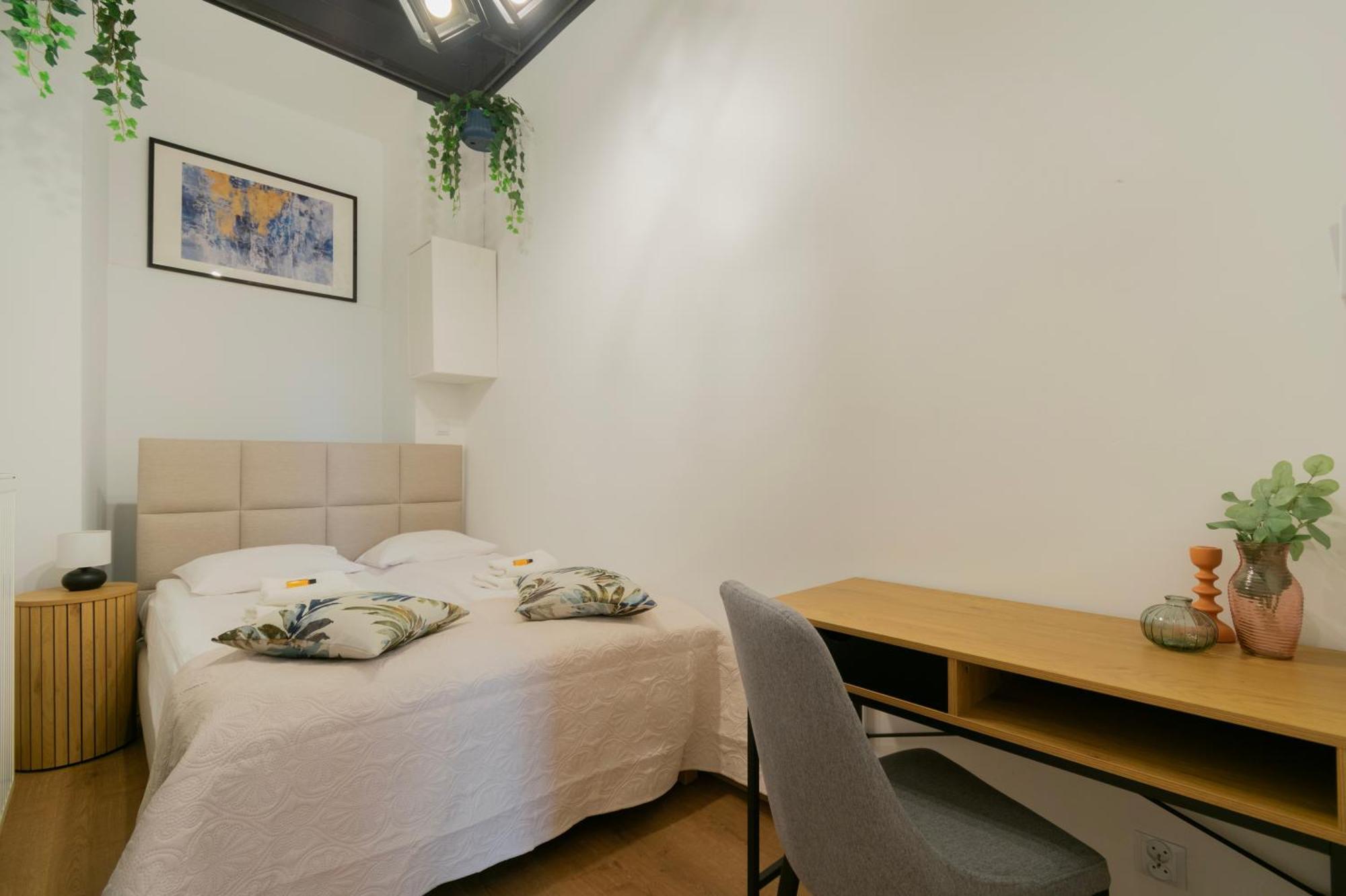 Apartments Studencka Street, Next To Planty Park Красков Екстериор снимка
